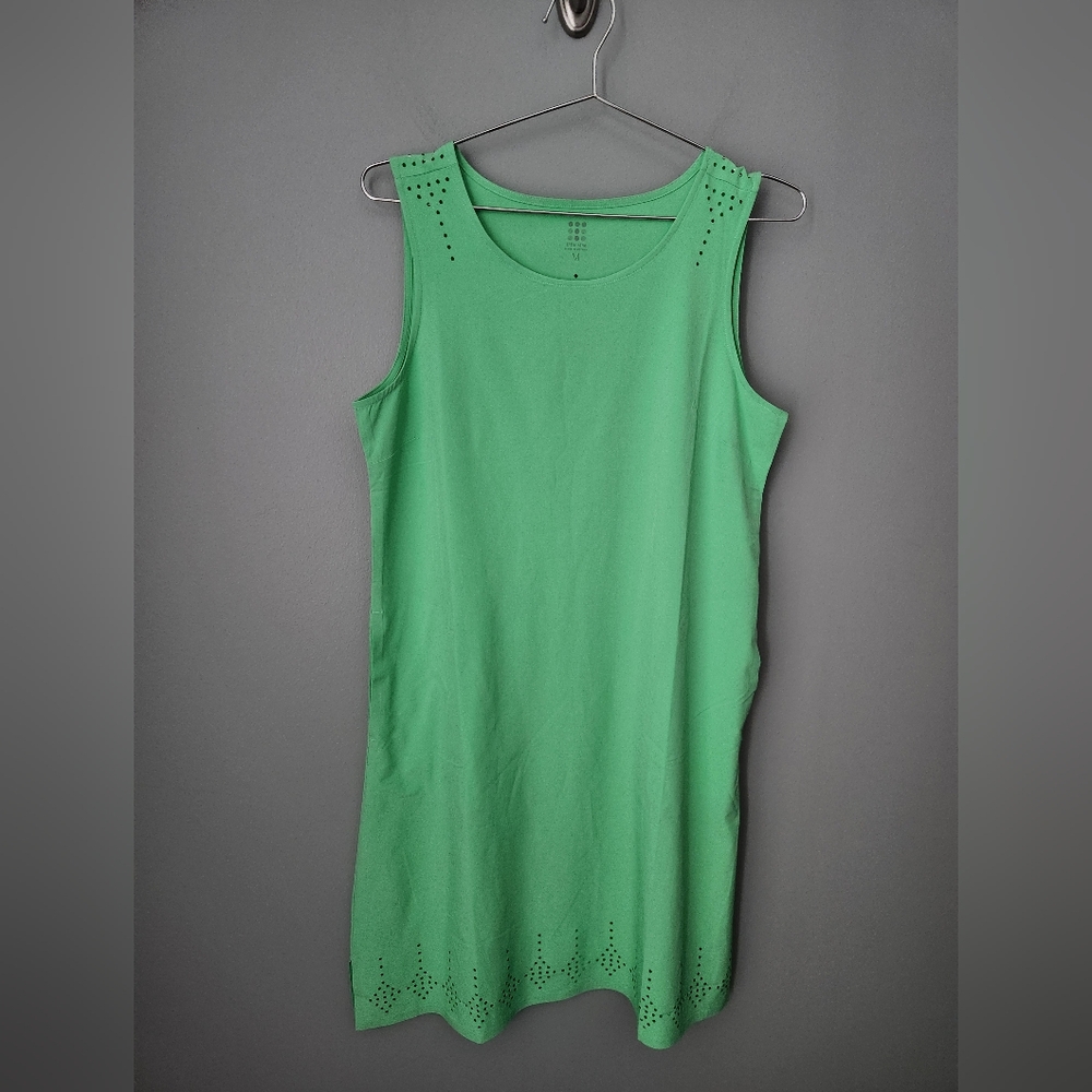 Title Nine Unconventional Dress Laser Cut Size Medium NWOT